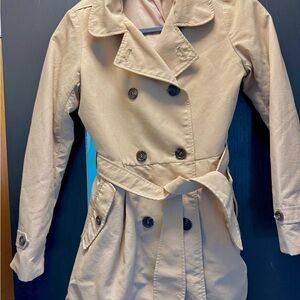 Uniqlo Beige Double-Breasted Trench Coat